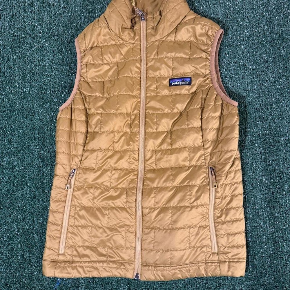Patagonia Nano Puff Gold Puffer Vest Womens Small Tan Quilted Insulated 0359